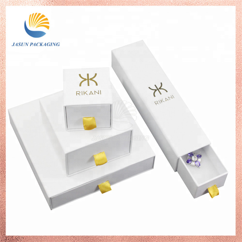 Custom white box magnetic packaging jewellery girls